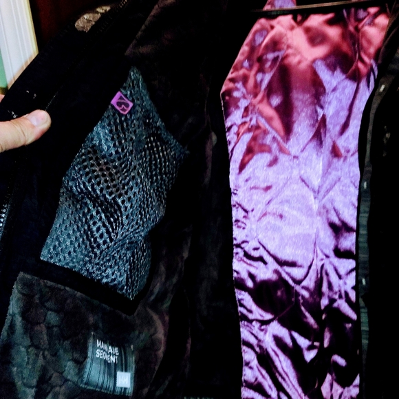 Fashion Nova midi bodycon dress - Picture 4 of 16